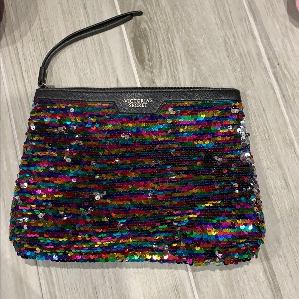 BRAND NEW V.S. SPARKLY BAG